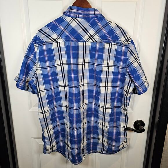 Various Artists Size Men's 2XL Button Up Blue Plaid Short Sleeved Shirt EUC - Picture 2 of 4